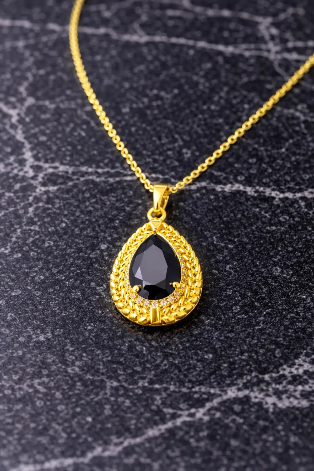 Zeneefa Black Crystal Teardrop Pendant Necklace for Women | Elegant Gold-Tone Jewelry