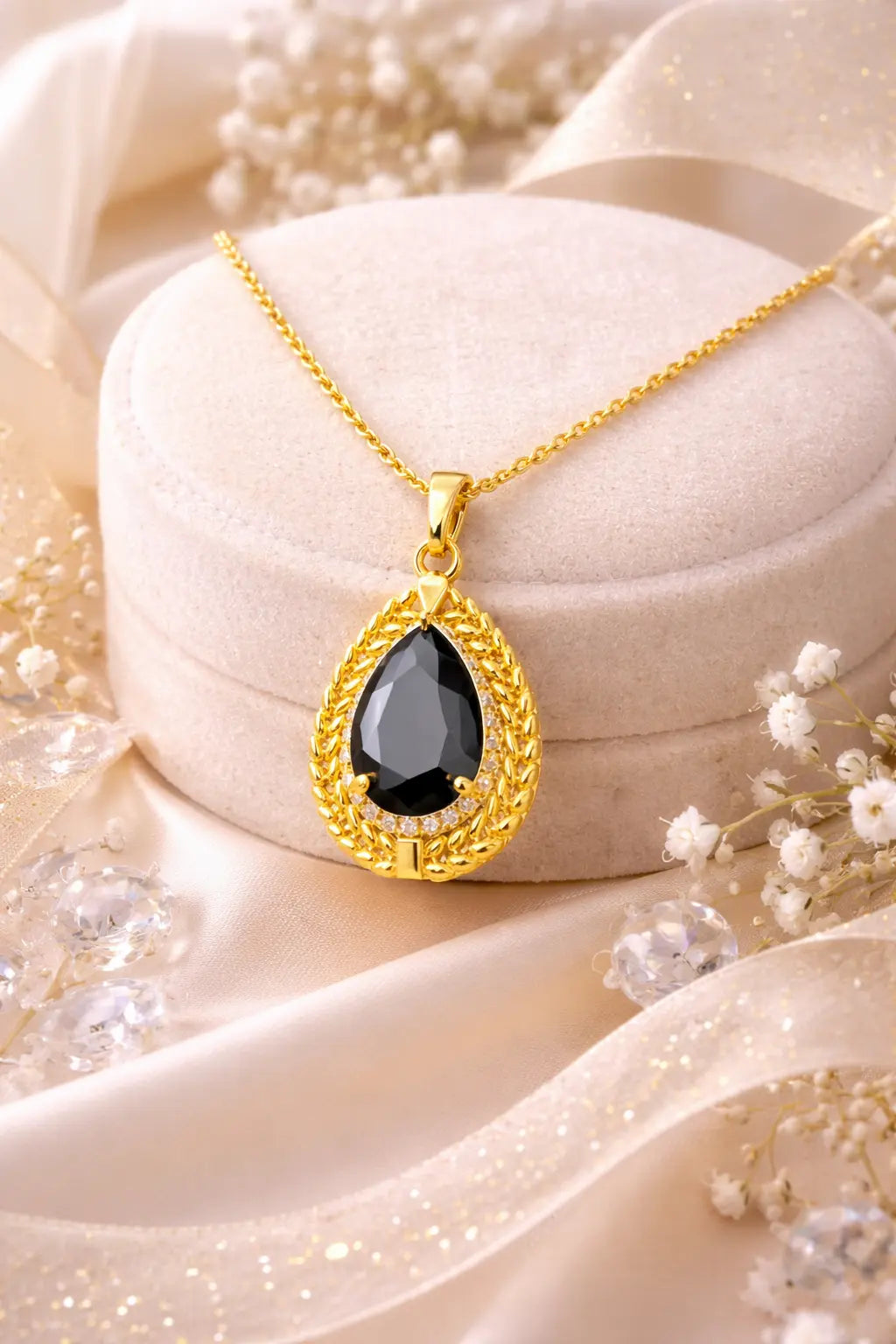 Zeneefa Black Crystal Teardrop Pendant Necklace for Women | Elegant Gold-Tone Jewelry