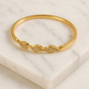Zeneefa Wavy Crystal Bangle – Premium Women’s Elegant Luxury Jewelry